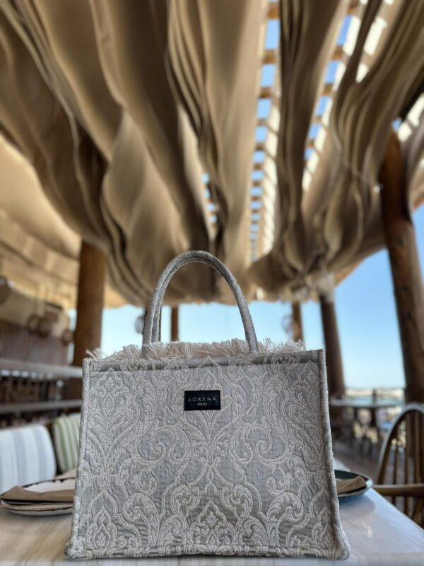 Dioni boutique
