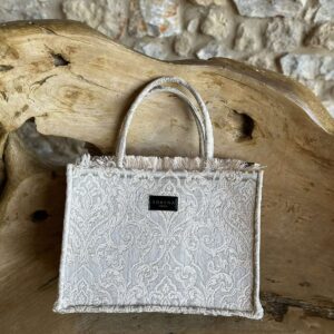 Dioni boutique