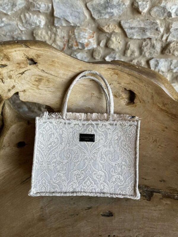Dioni boutique