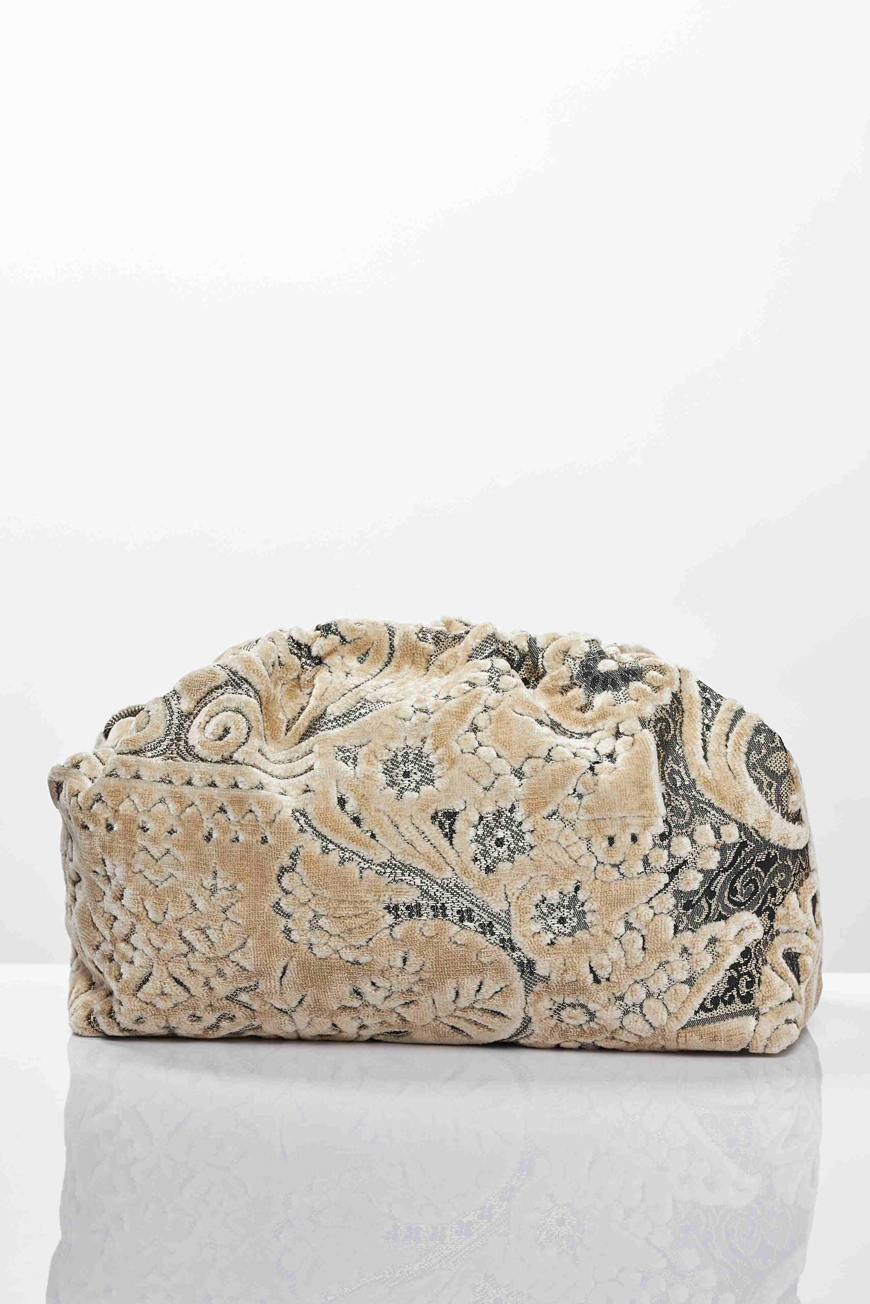 ANGELINA BUCKET BAG - Image 3