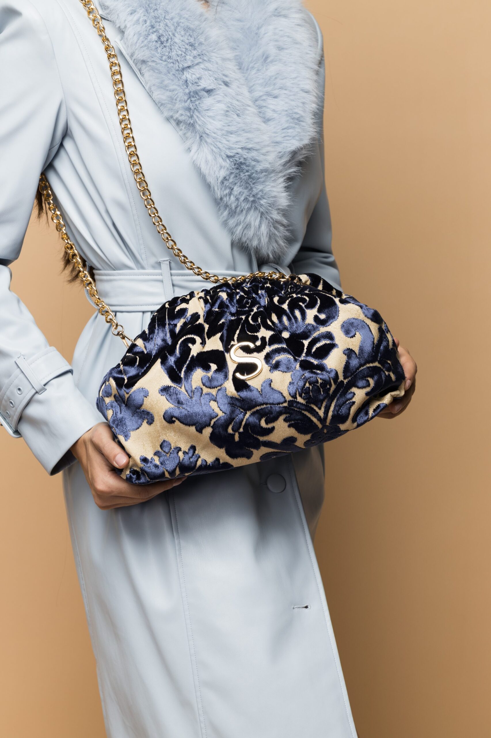 LETICIA BUCKET BAG - Image 4