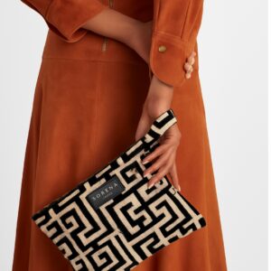 Alternative view of DOMNA CLUTCH-SORENA